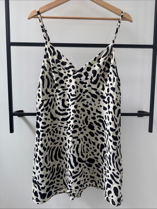 Reformation Dresses & Skirts - Reformation Ventura slip dress